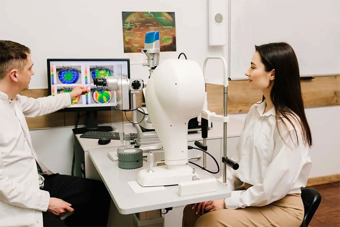 توپوگرافی چشم چیست؟